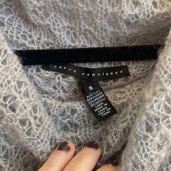 Robert Rodriguez Mohair Wool blend Cowl Neck gray sweater sz s - Picture 3 of 5